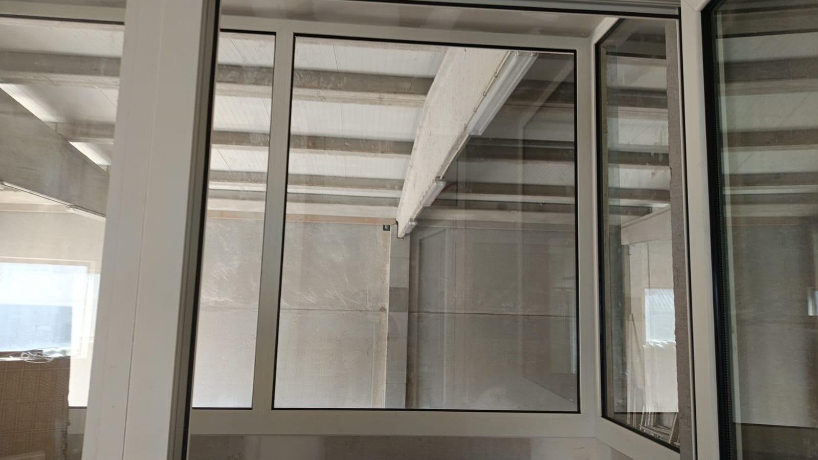 Trabajo de aluminio Alumirion